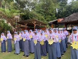 Latihan Dasar Kepemimpinan Siswa